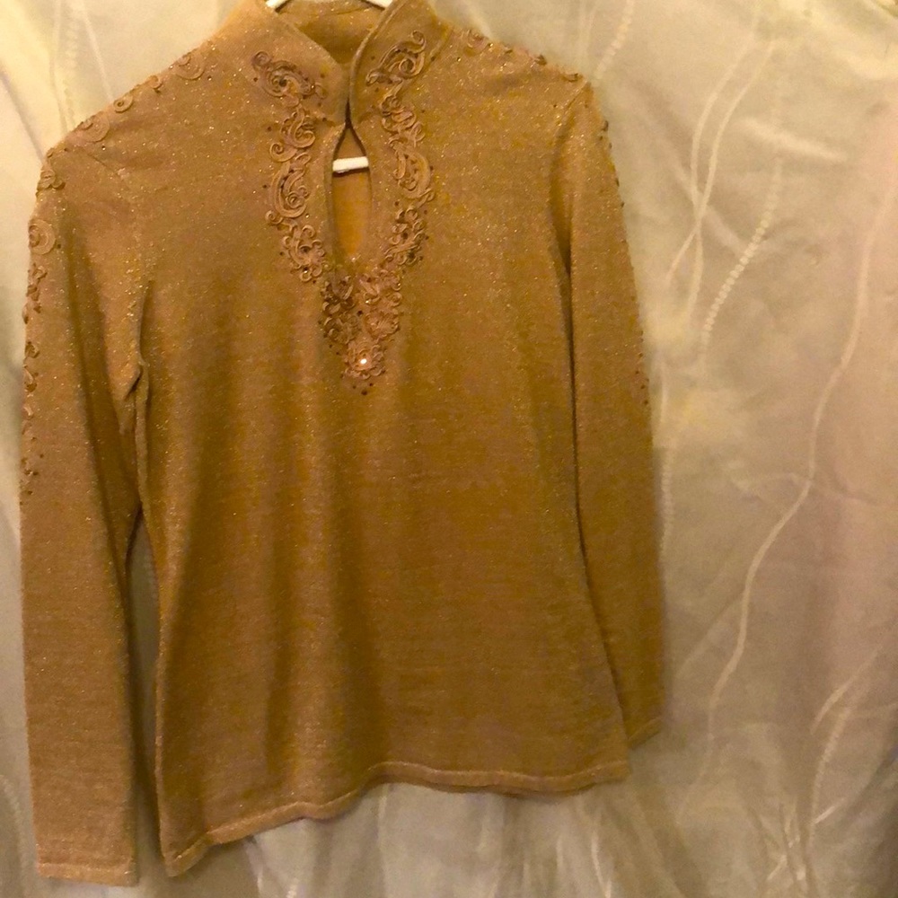 Reba Gold Sequin long sleeve Top